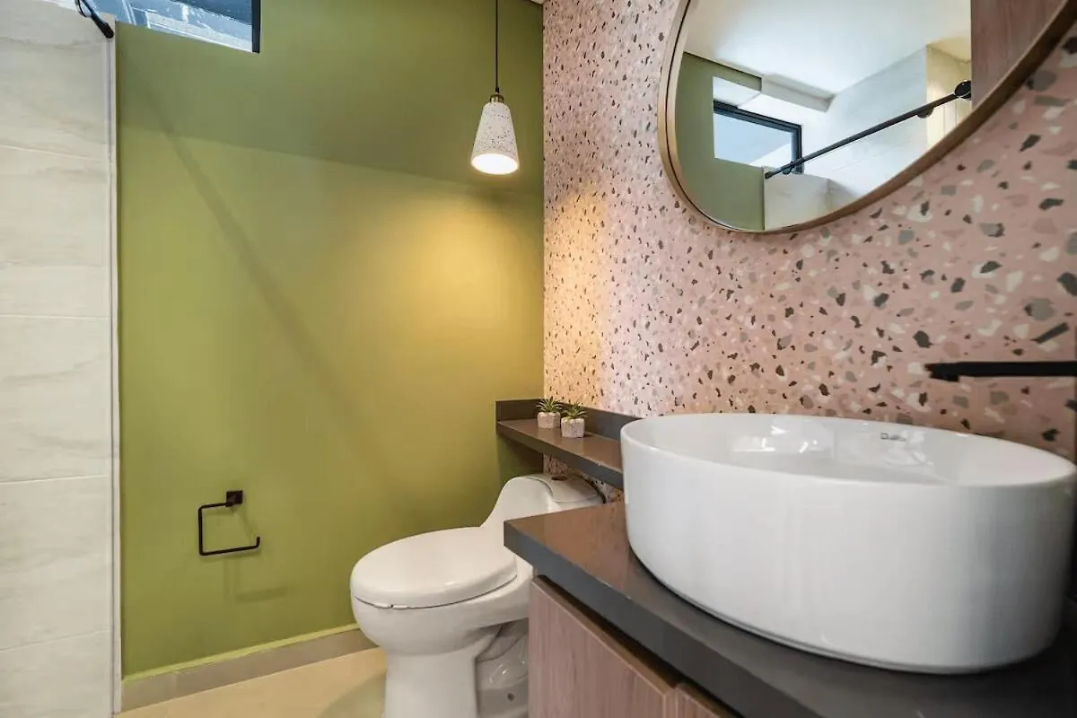 מדיין Poblado Apt With King Bed And Free Parking 216